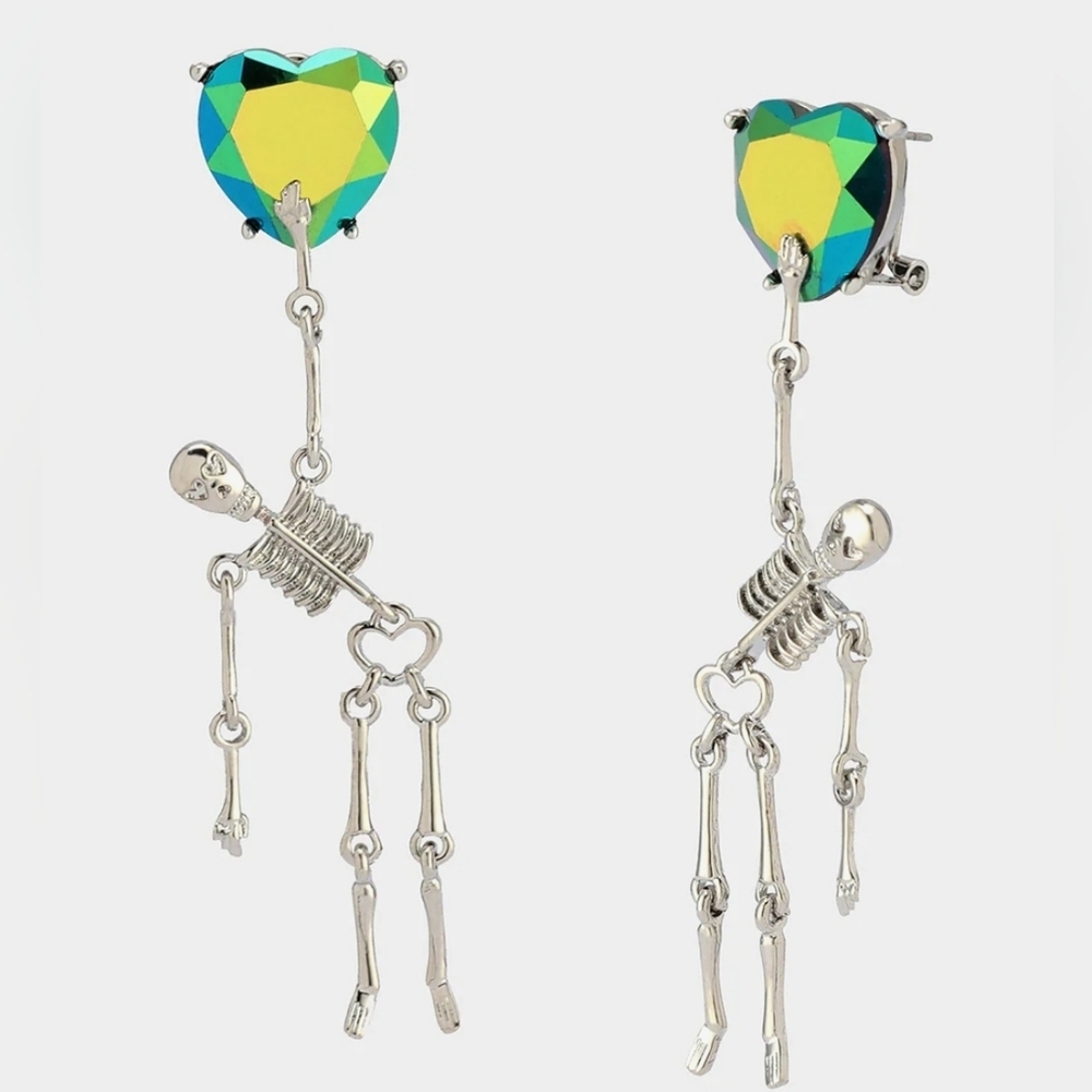 🩶🔹️Betsey Johnson🔹️ Silver Disco Crystal Skeleton Drop Earrings